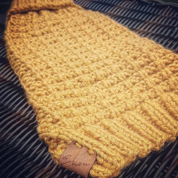 M Little Broken Waffles Dog Sweater - Picture 7 of 11